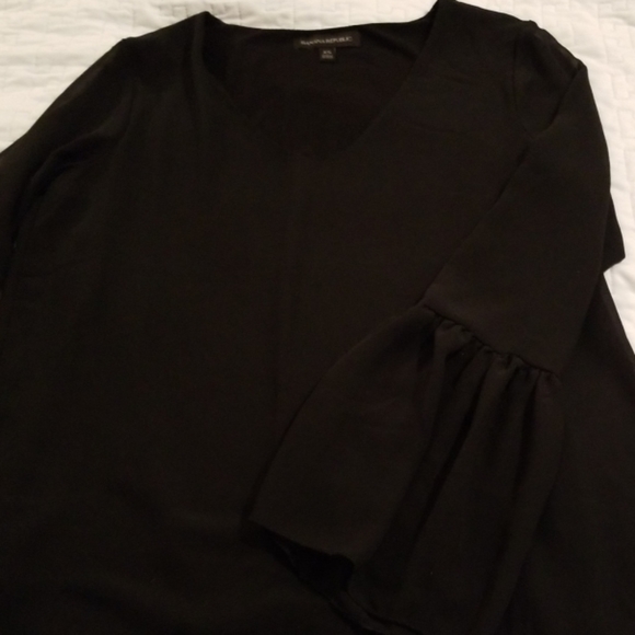 Blouse - Picture 2 of 4